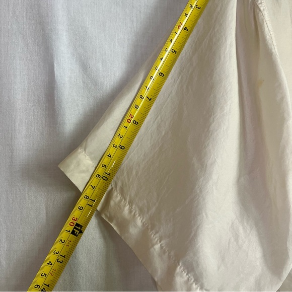 Paul Harris, Collared Women’s Beige Button up Silk Shirt, Size Small - Picture 4 of 8